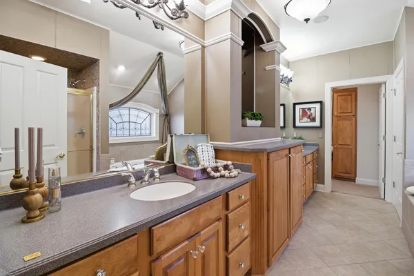 $989,000 | W132-n6509 West View Court, Menomonee Falls, WI 53051