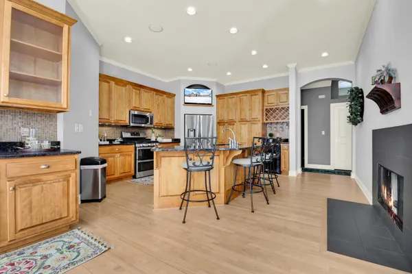 $989,000 | W132-n6509 West View Court, Menomonee Falls, WI 53051