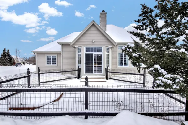 $989,000 | W132-n6509 West View Court, Menomonee Falls, WI 53051