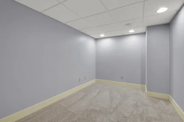 $989,000 | W132-n6509 West View Court, Menomonee Falls, WI 53051