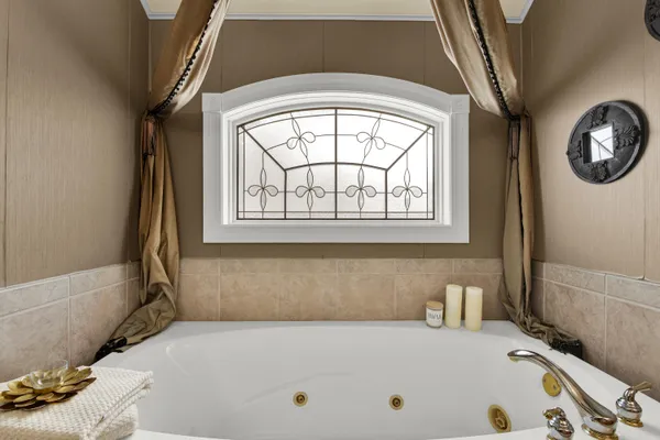 $989,000 | W132-n6509 West View Court, Menomonee Falls, WI 53051