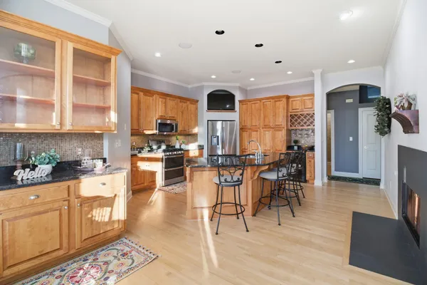 $989,000 | W132-n6509 West View Court, Menomonee Falls, WI 53051