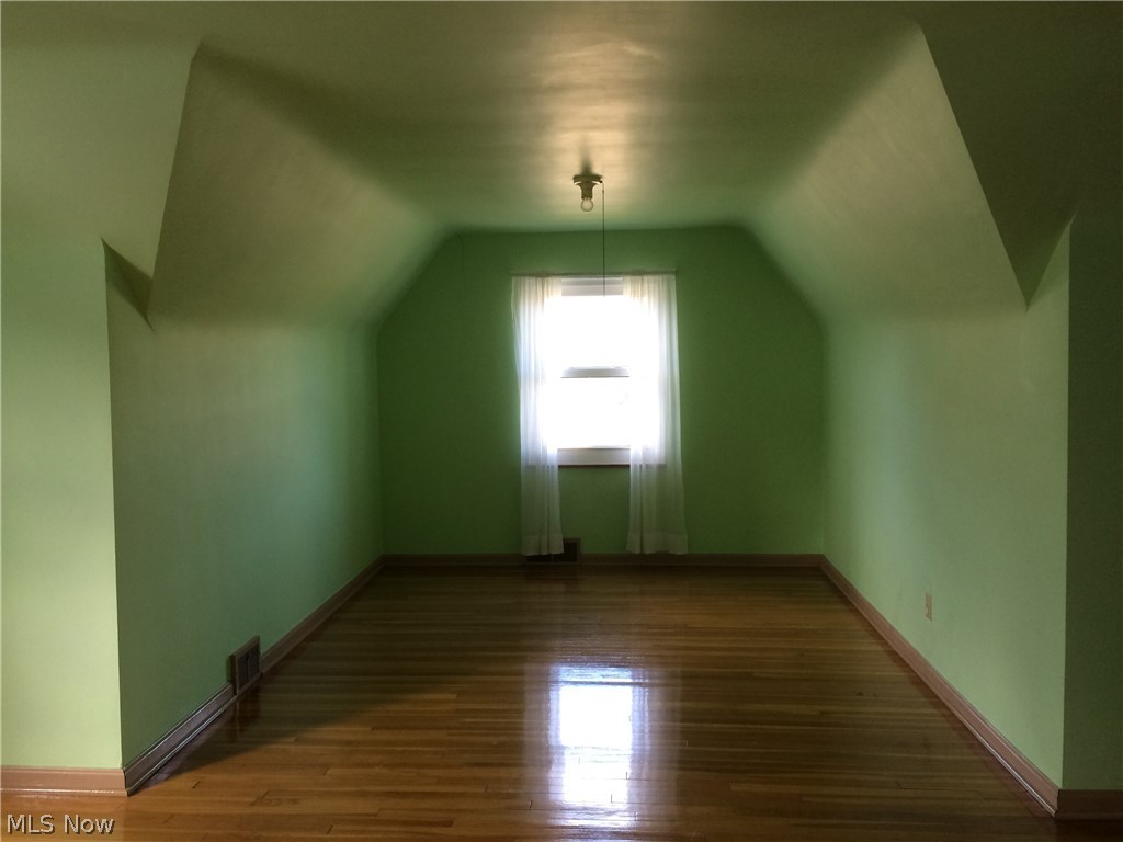 6121 Manchester Road Parma, OH 44129 - Photo 10 of 19