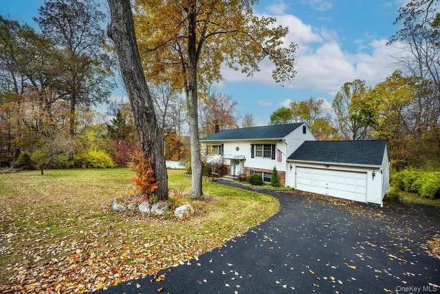 $549,000 | 20 Watson Way, Putnam Valley, NY 10579