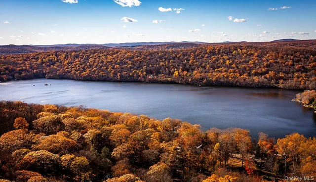 $549,000 | 20 Watson Way, Putnam Valley, NY 10579