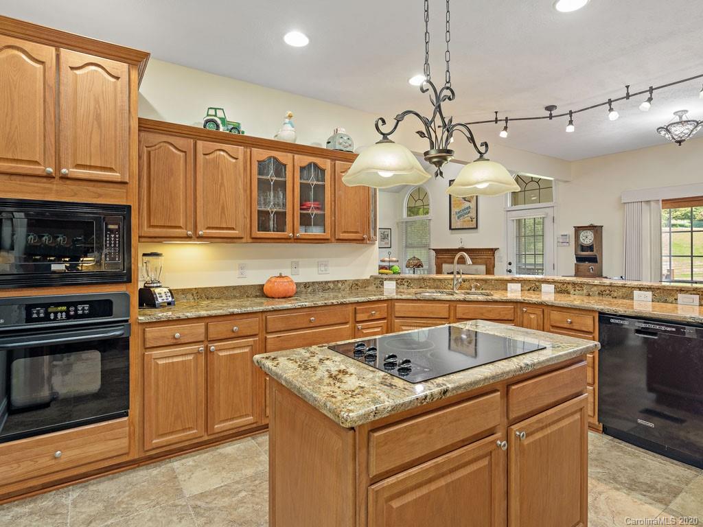 224 Baldwin Road Arden, NC 28704 - Photo 15 of 38 Gallery Image 15