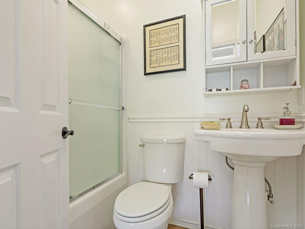 224 Baldwin Road Arden, NC 28704 - Photo 28 of 38 Gallery Image 28