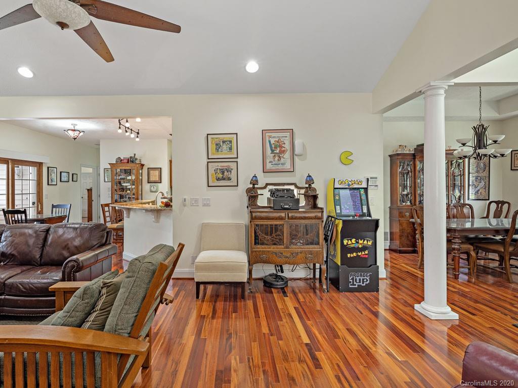 224 Baldwin Road Arden, NC 28704 - Photo 9 of 38 Gallery Image 9