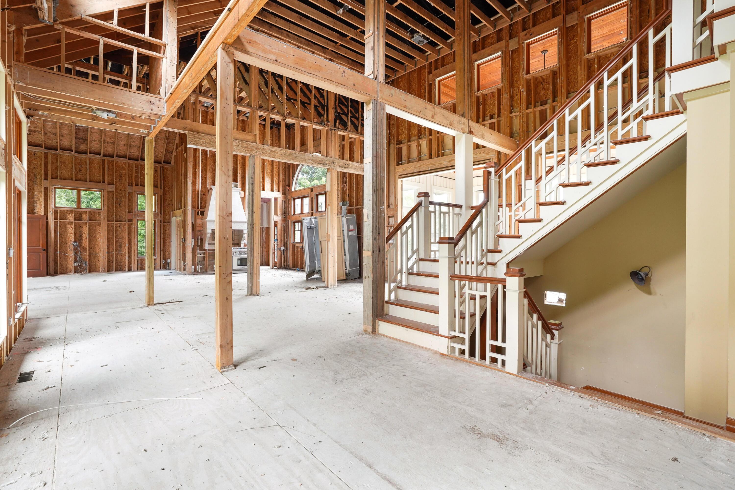 8108 Harriott Road Dublin, OH 43017 - Photo 27 of 71 Entry to Great room area