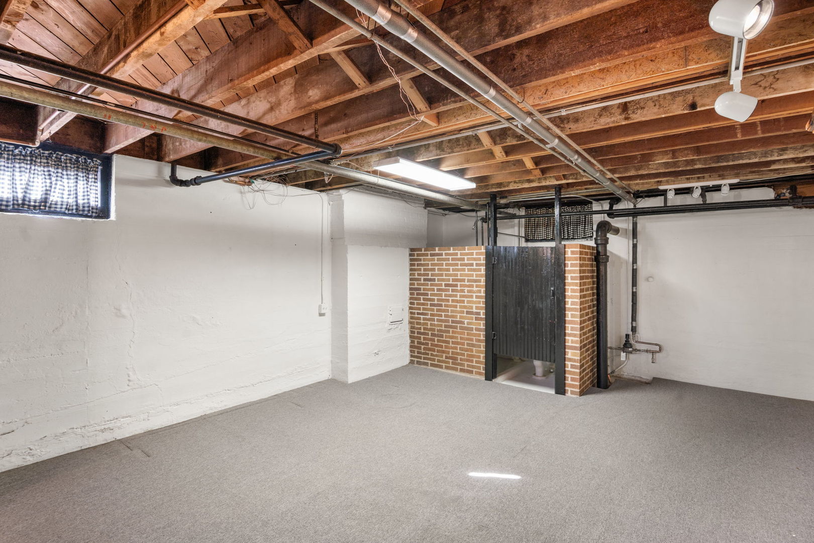 761 South Street Elgin, IL 60123 - Photo 23 of 36