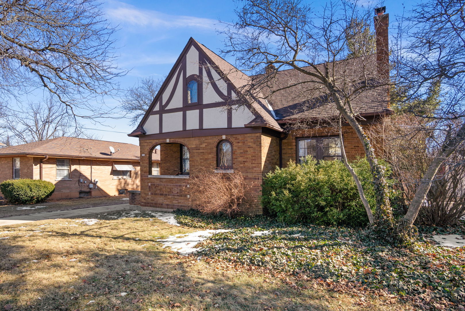 761 South Street Elgin, IL 60123 - Photo 3 of 36