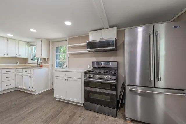 $515,000 | 35 Jefferson Street, South Portland, ME 04106