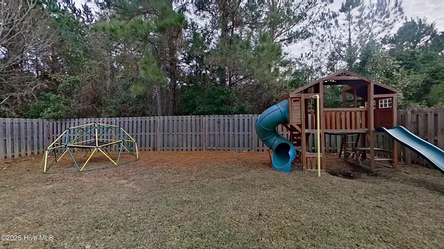 $2,600 | 4624 Parsons Mill Drive, Castle Hayne, NC 28429