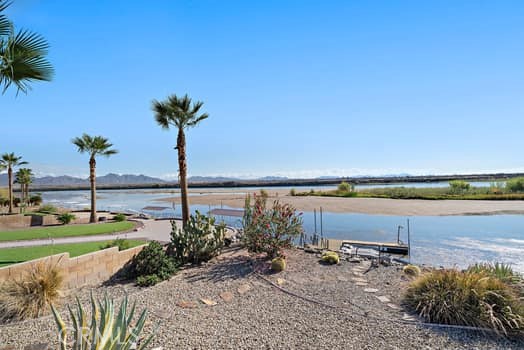 2710 Colorado River Road Blythe, CA 92225 - Photo 30 of 38 a view of a terrace with a garden