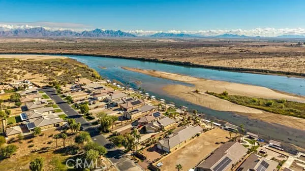 a sign that is on the side of the road