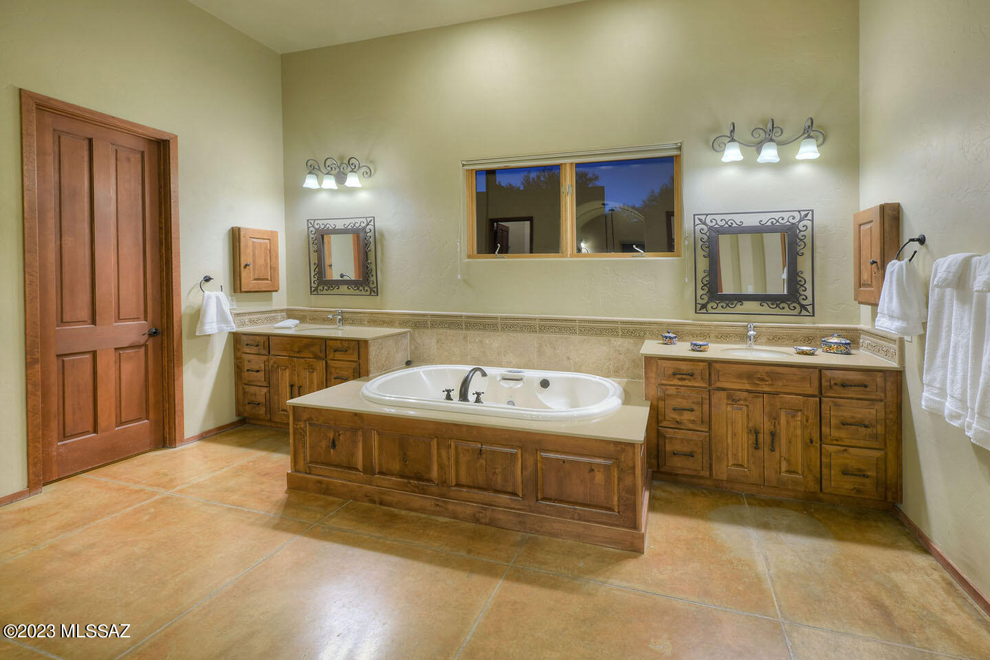 3052 North Deer Track Road Tucson, AZ 85749 - Photo 21 of 47 Gallery Image 21