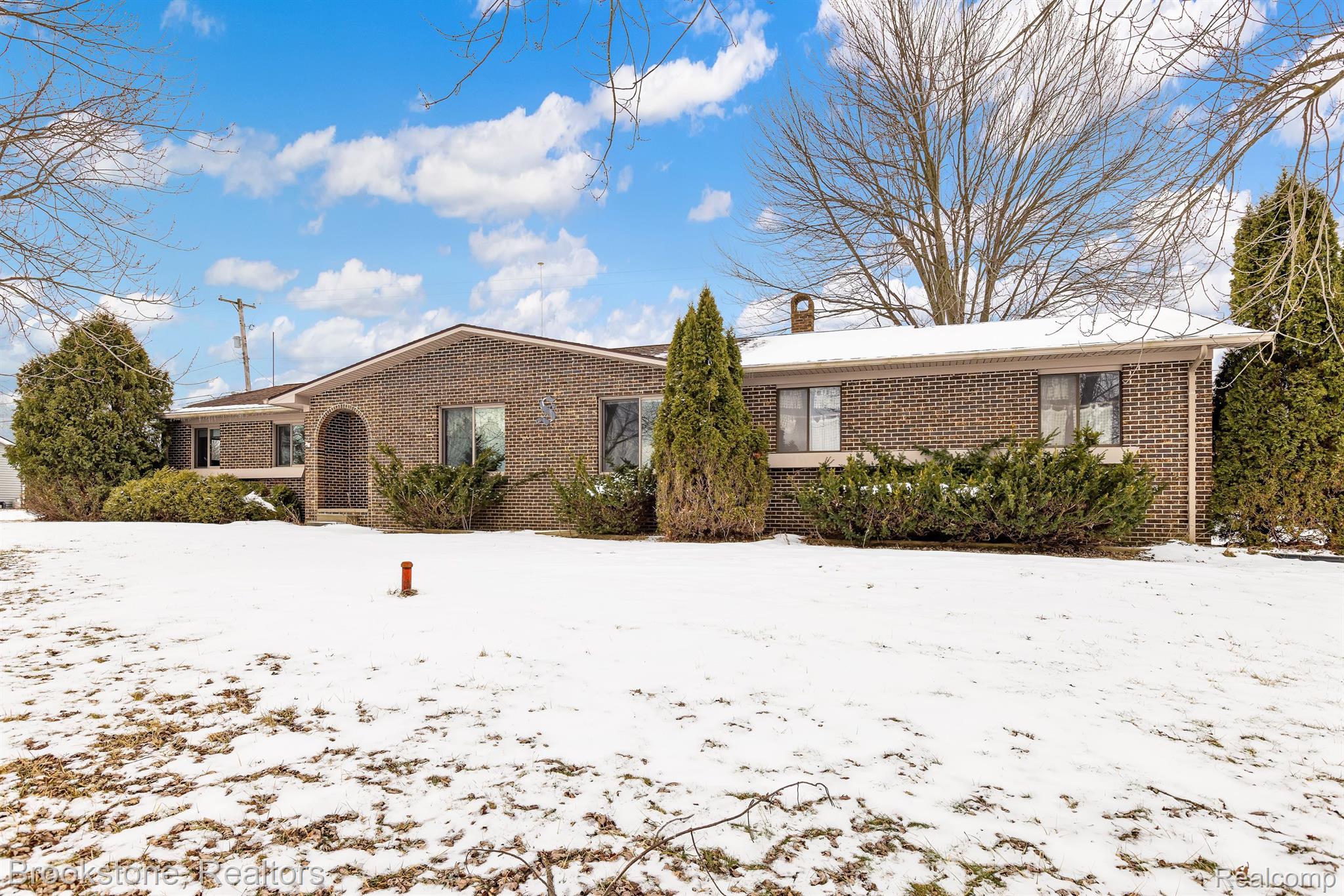 6269 West Ray Road Linden, MI 48451 - Photo 2 of 6 Gallery Image 2