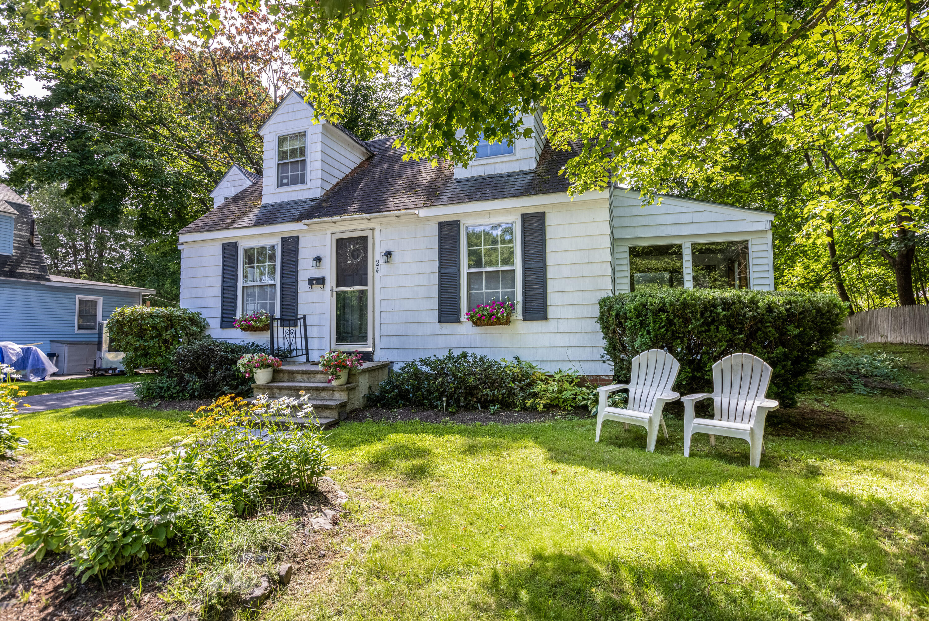 24 Charles Road Cape Elizabeth, ME 04107 - Photo 30 of 33 24 Charles Rd Cape Elizabeth-print-031-0