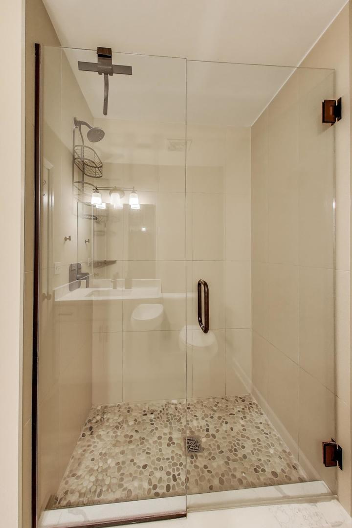 16765 South Sunset Ridge Court Lockport, IL 60441 - Photo 21 of 35 Gallery Image 21