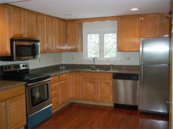 36 Richie Road Douglas, MA 01516 - Photo 5 of 16