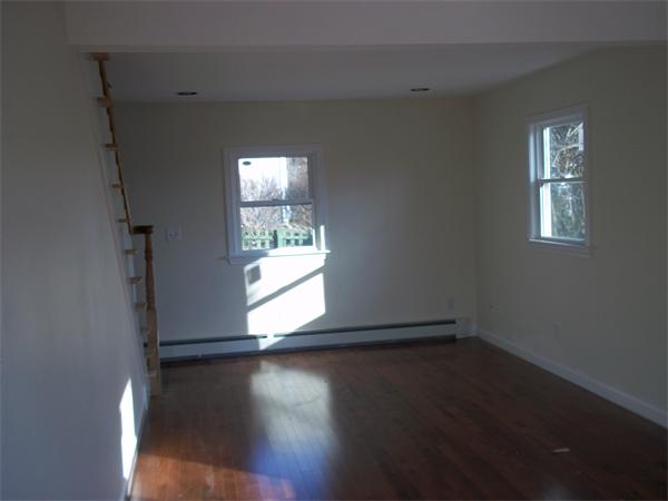 36 Richie Road Douglas, MA 01516 - Photo 9 of 16