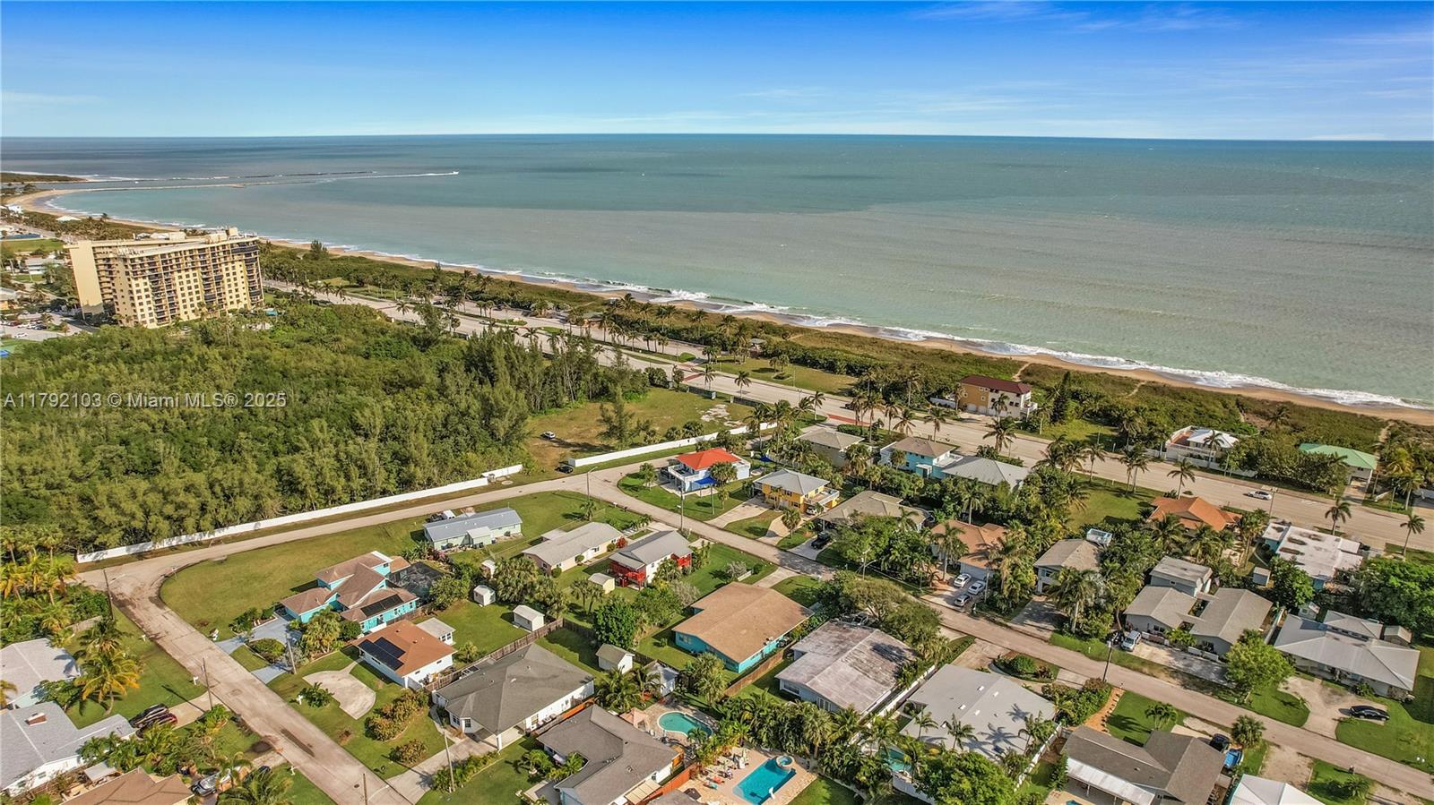 1115 Hernando Street Fort Pierce, FL 34949 - Photo 5 of 24 a view of a city from a balcony