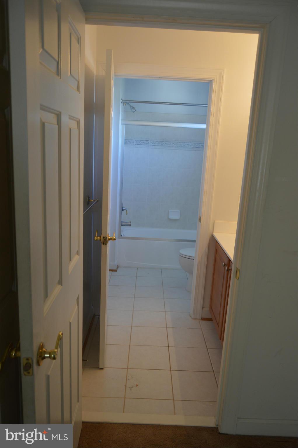 7502 Cavan Court Laurel, MD 20707 - Photo 14 of 27 Bath