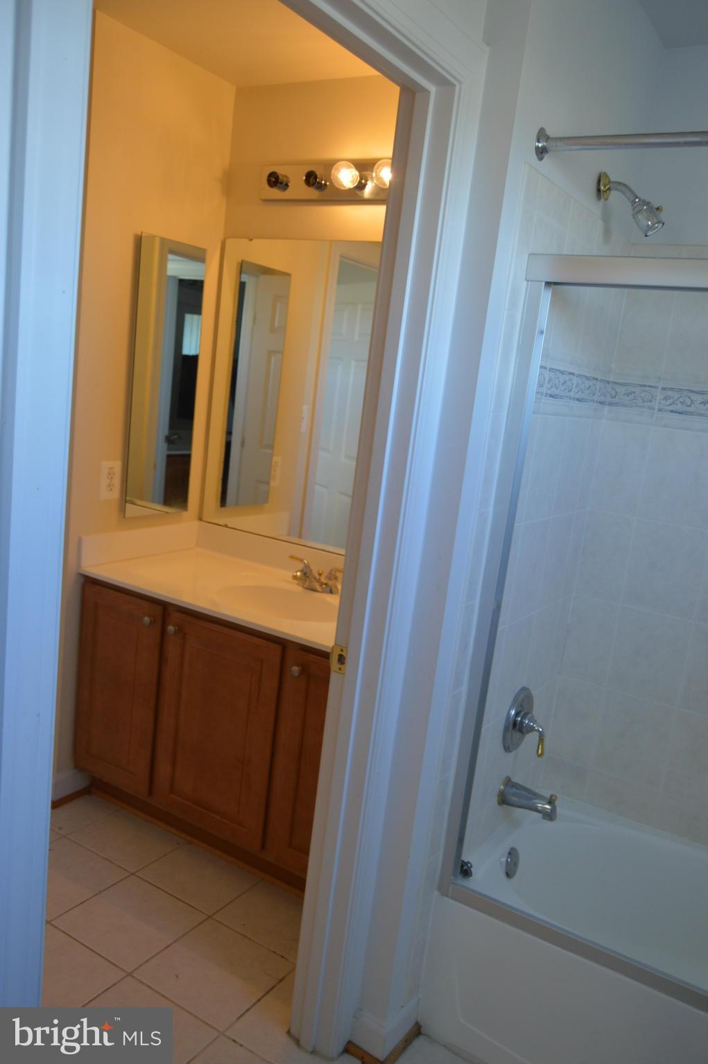 7502 Cavan Court Laurel, MD 20707 - Photo 20 of 27 Bath