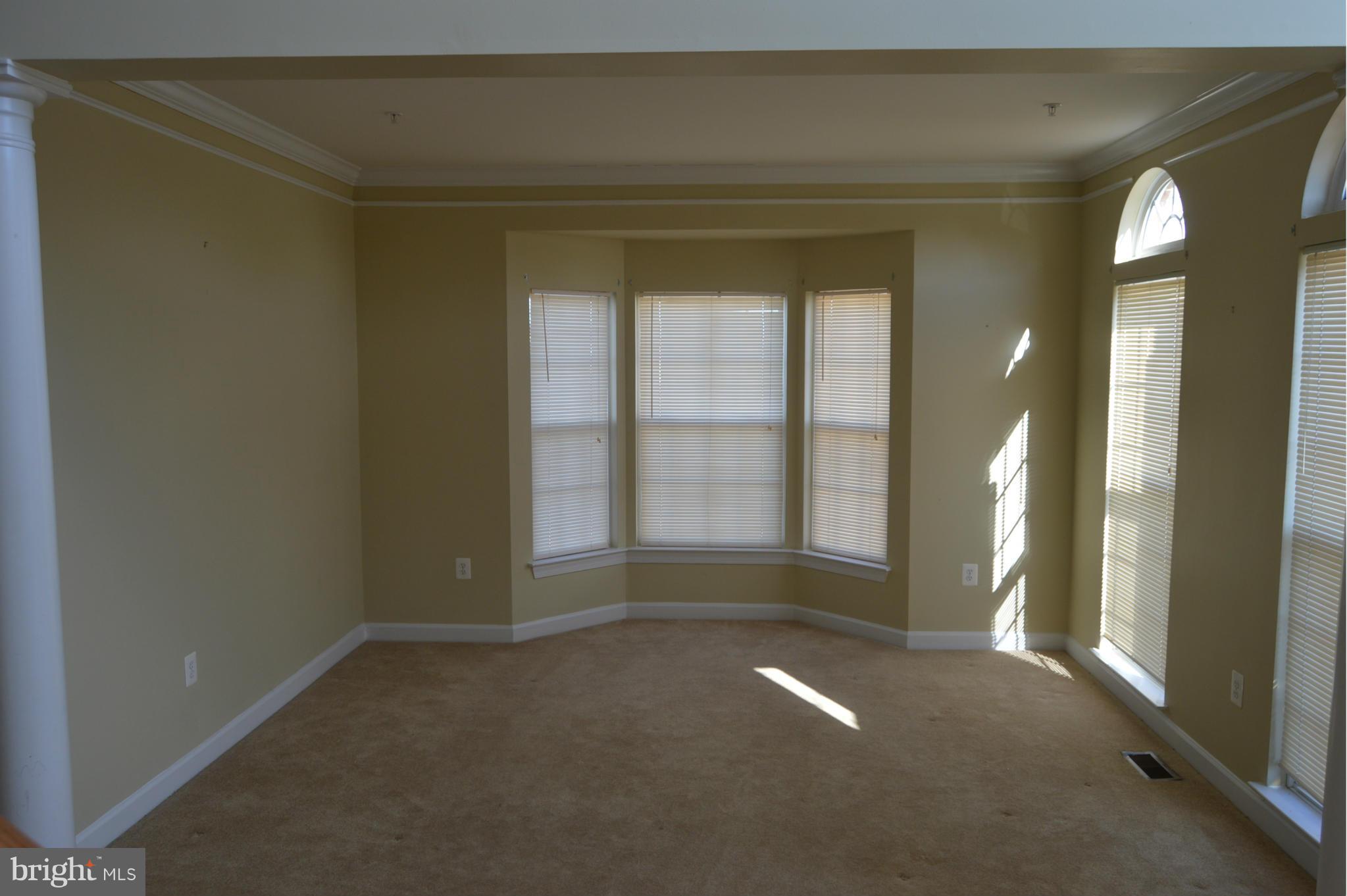 7502 Cavan Court Laurel, MD 20707 - Photo 3 of 27 Living Room