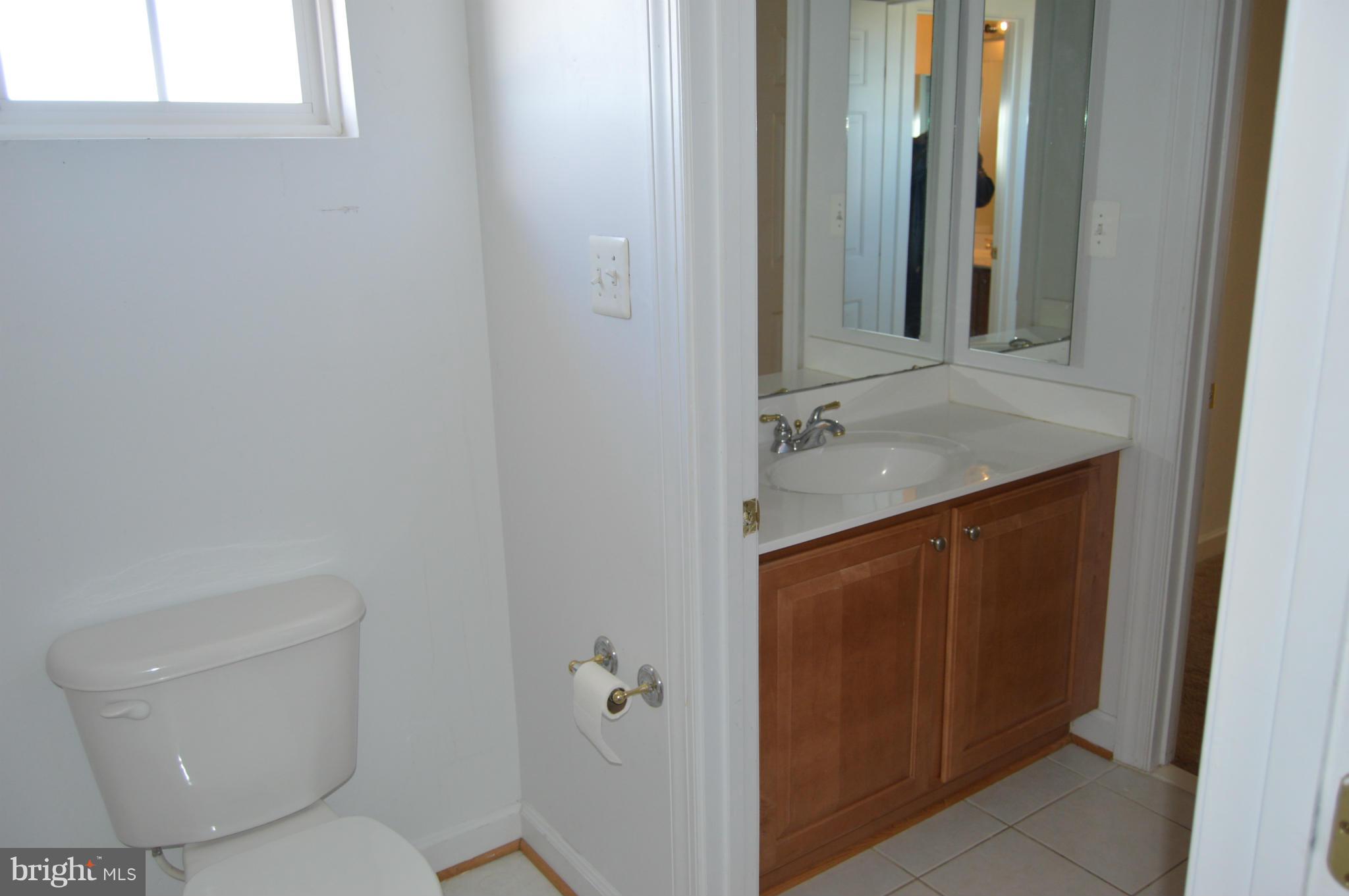 7502 Cavan Court Laurel, MD 20707 - Photo 22 of 27 Bath