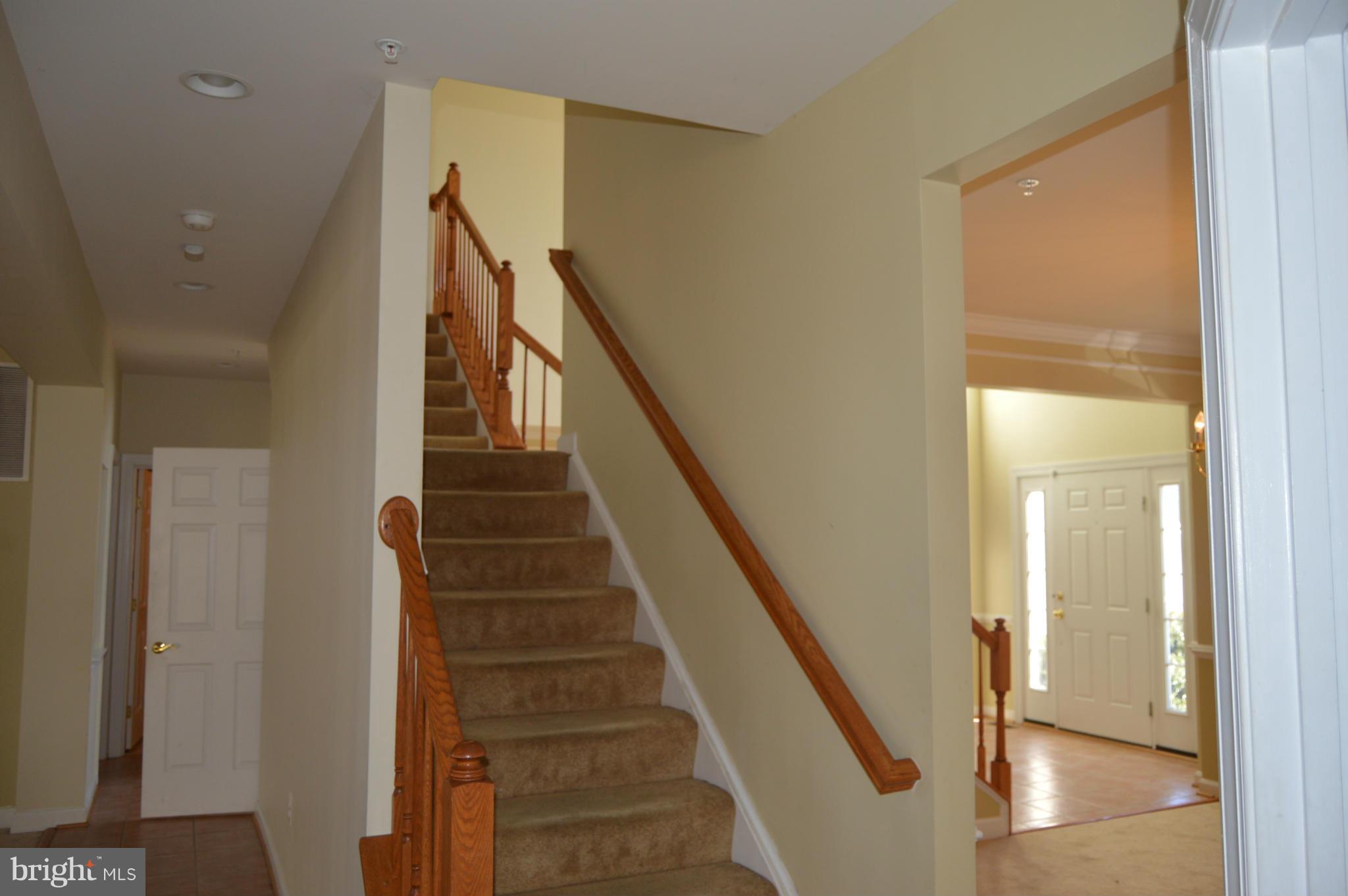 7502 Cavan Court Laurel, MD 20707 - Photo 5 of 27 2 Storey Foyer