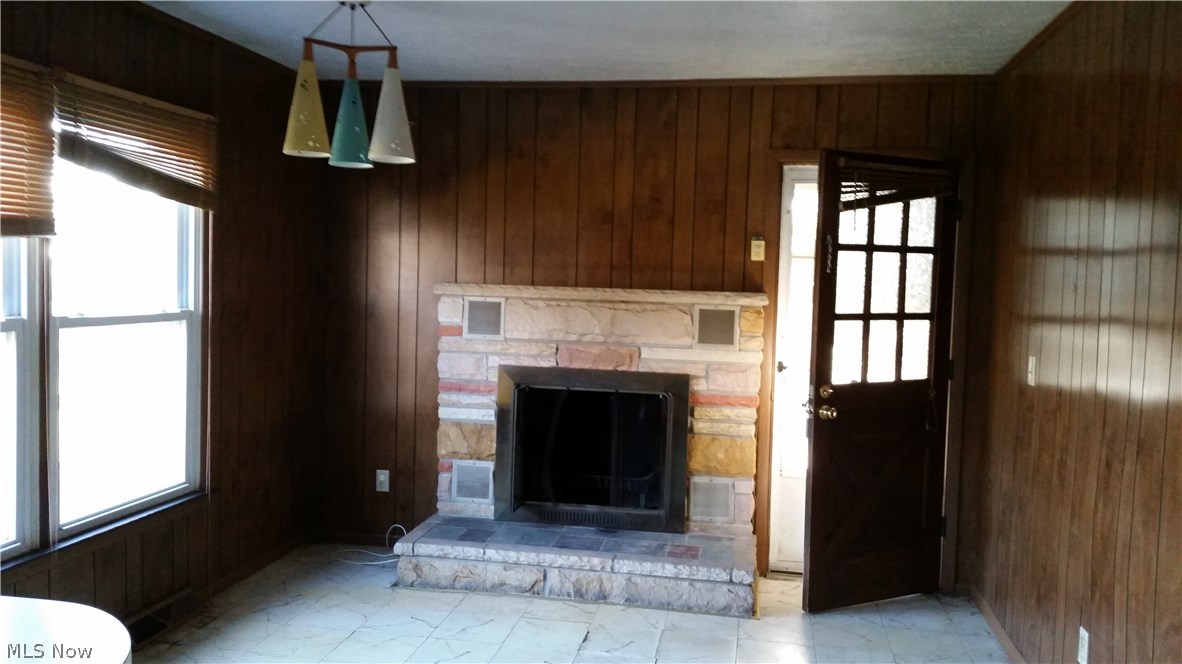 17345 Old State Road Middlefield, OH 44062 - Photo 2 of 13