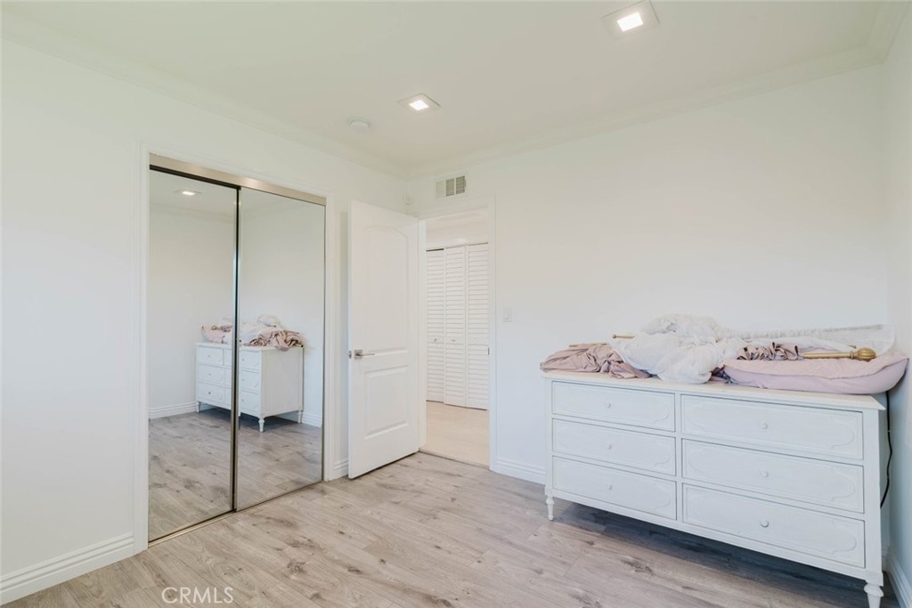 11072 Chimineas Avenue Porter Ranch, CA 91326 - Photo 22 of 46