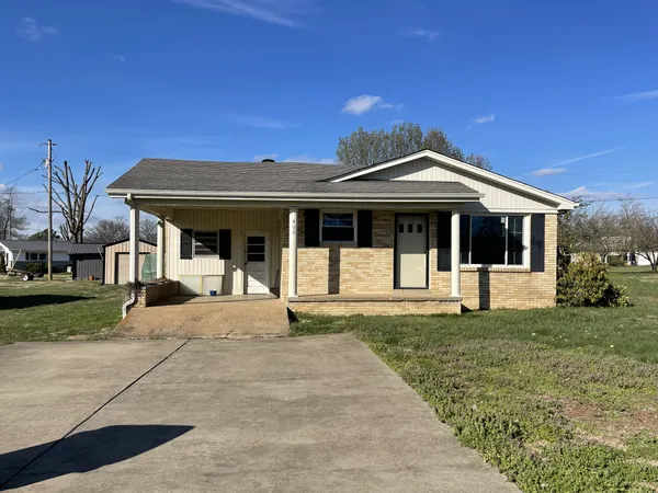 $239,900 | 408 Birch Street, Lafayette, TN 37083