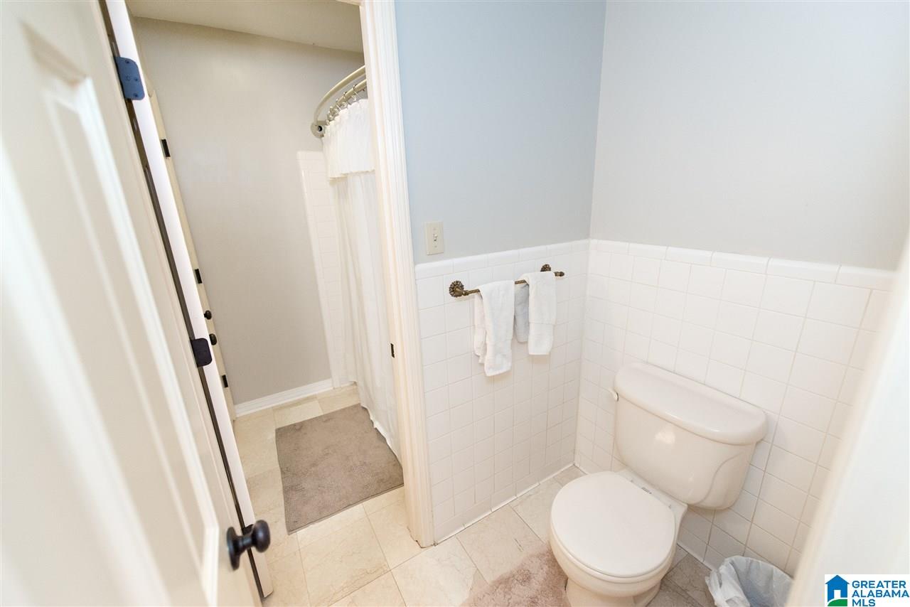 3726 Woodvale Road Birmingham, AL 35223 - Photo 20 of 41