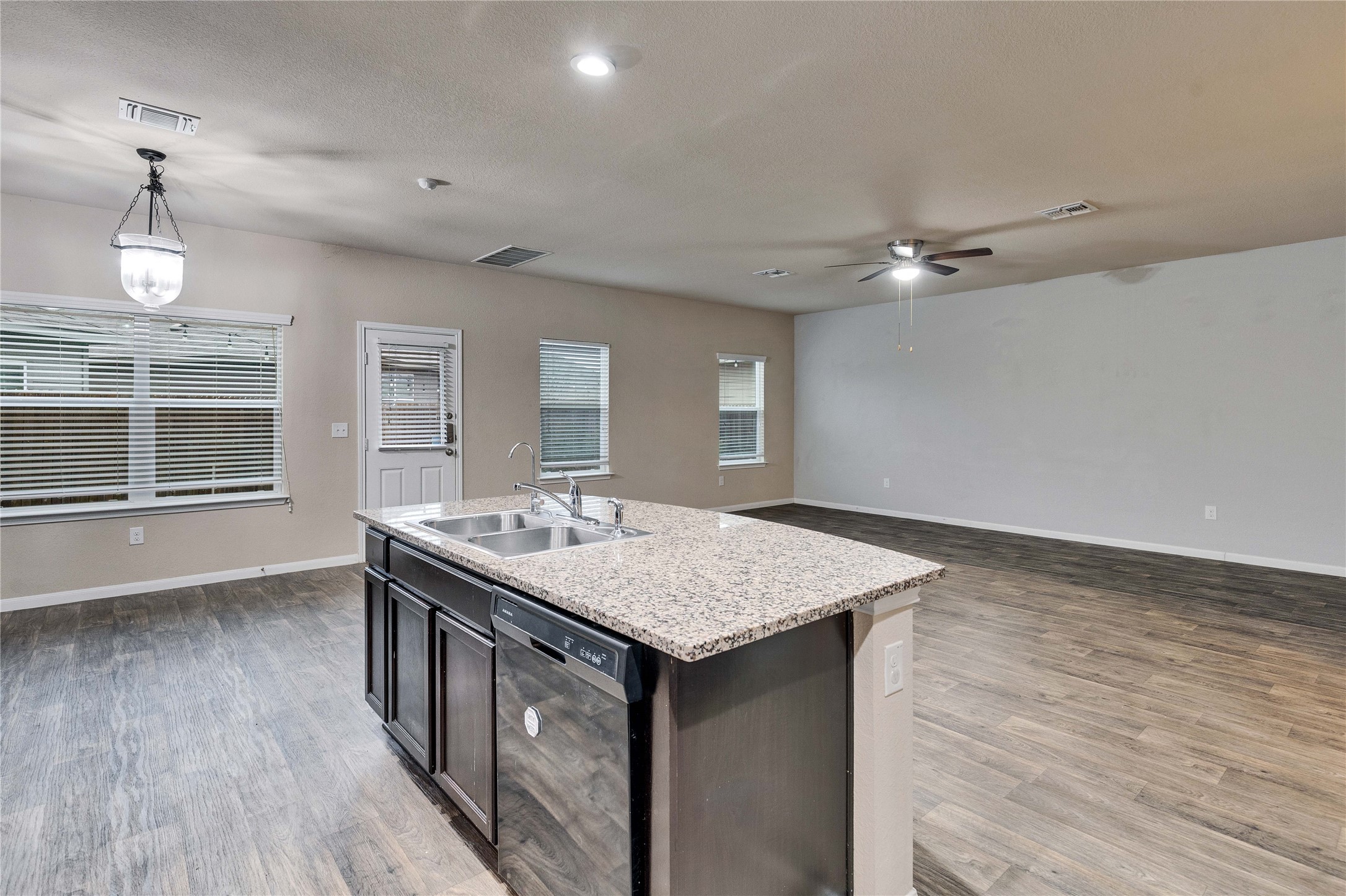 14910 Jolynn Street Austin, TX 78725 - Photo 6 of 30