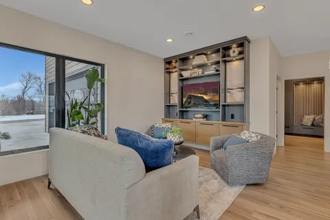 $1,750,000 | 11616 Indian Beach Road, Spicer, MN 56288