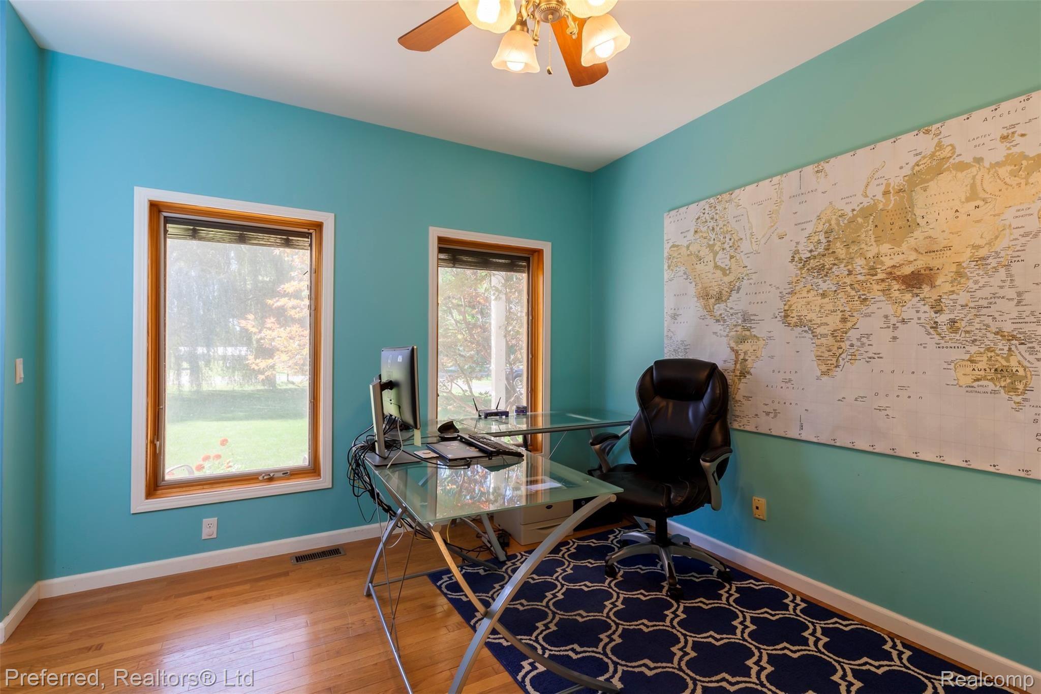 39250 Judd Road Belleville, MI 48111 - Photo 12 of 23 DINING ROOM OR OFFICE SPACE