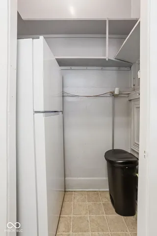 $1,300 | 784 Woodruff Pl E Drive, Unit 2, Indianapolis, IN 46201