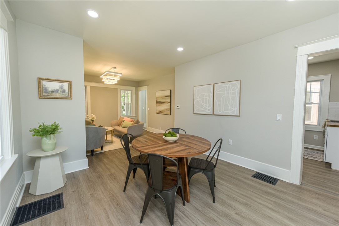 429 Hazelwood Terrace Rochester, NY 14609 - Photo 14 of 34