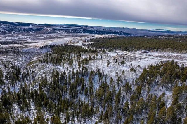 $299,900 | Mountain Way, Casper, WY 82601