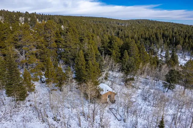 $299,900 | Mountain Way, Casper, WY 82601