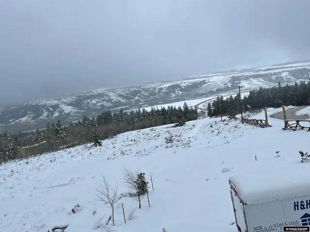 $299,900 | Mountain Way, Casper, WY 82601