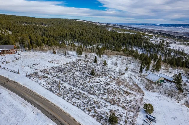 $299,900 | Mountain Way, Casper, WY 82601