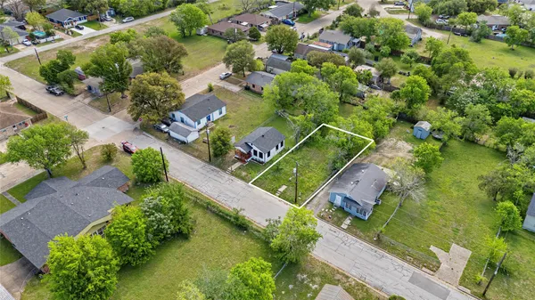 $31,000 | 911 Hall Street, Bryan, TX 77803