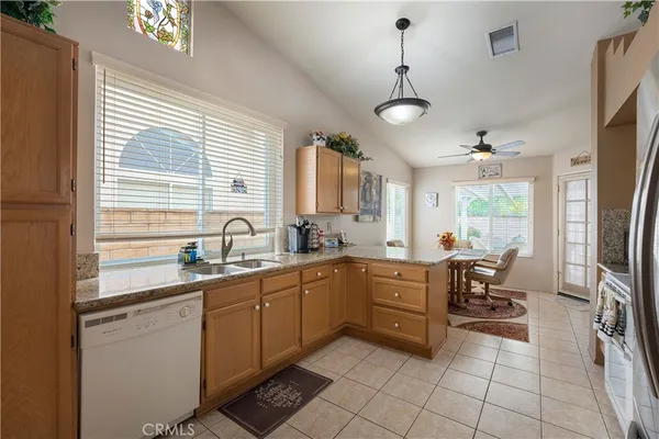 $428,975 | 2760 Banyan Tree Lane, Hemet, CA 92545