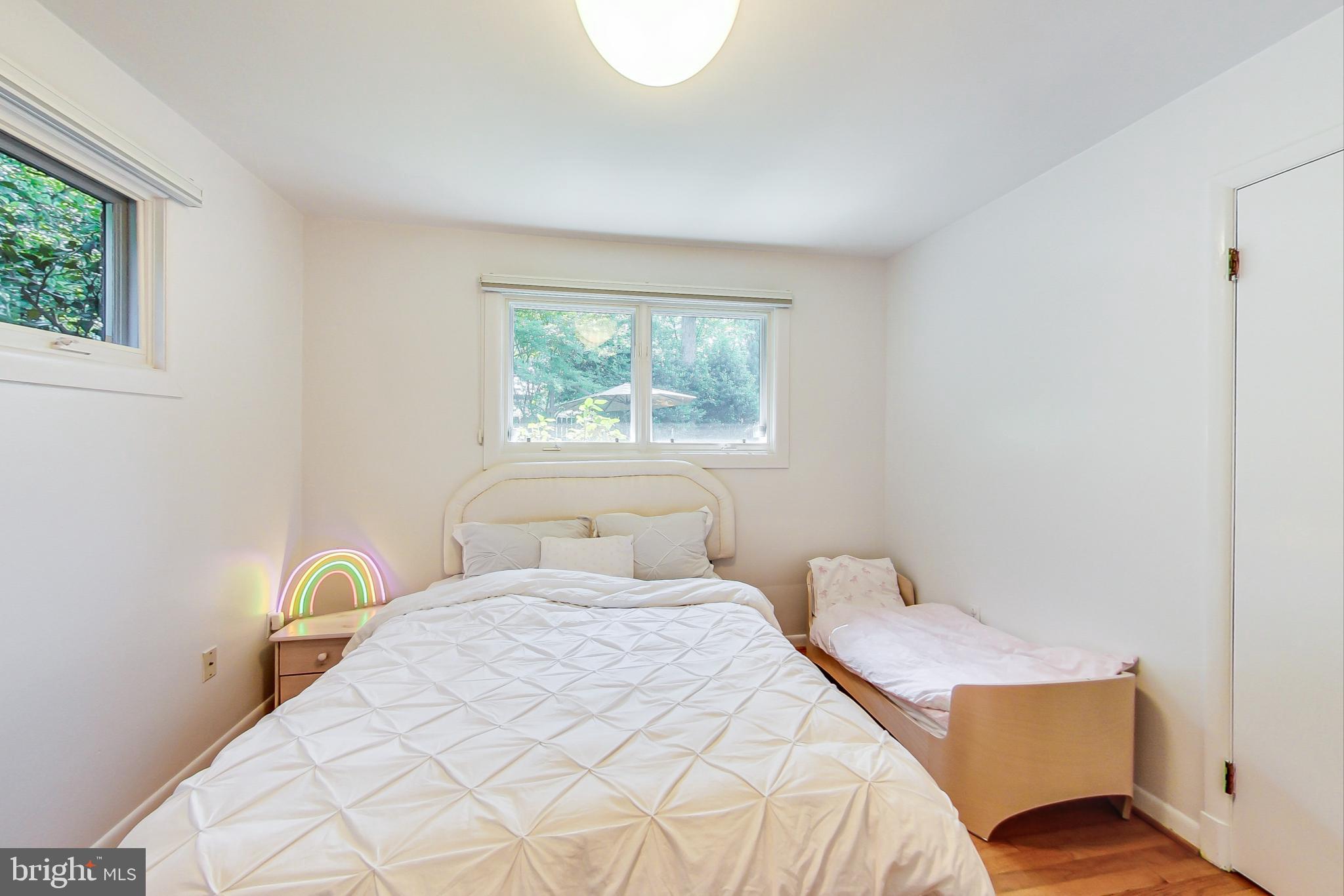 6515 East Halbert Road Bethesda, MD 20817 - Photo 28 of 42