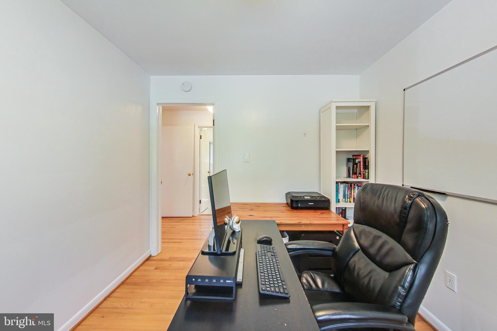 6515 East Halbert Road Bethesda, MD 20817 - Photo 31 of 42