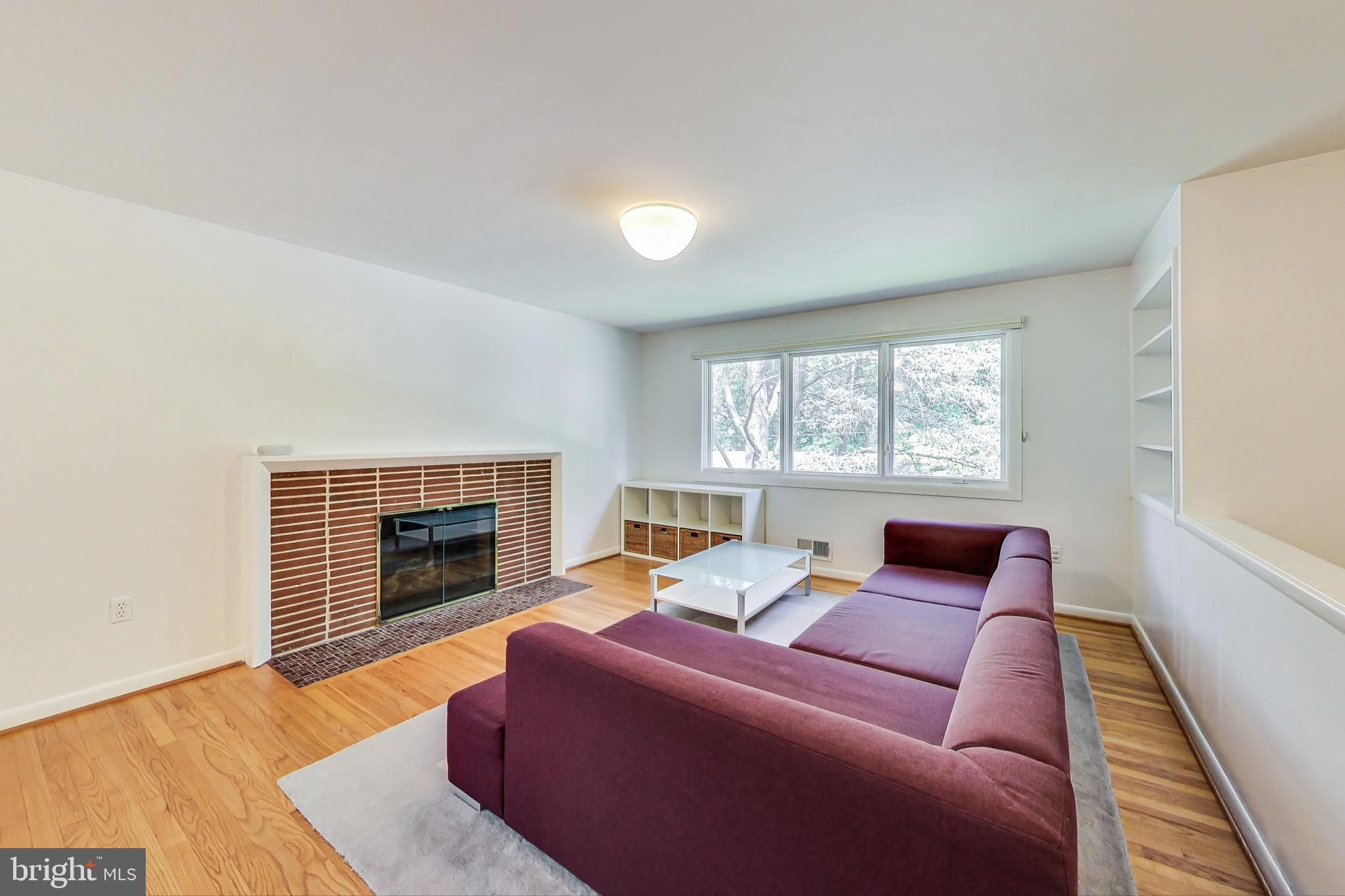 6515 East Halbert Road Bethesda, MD 20817 - Photo 4 of 42