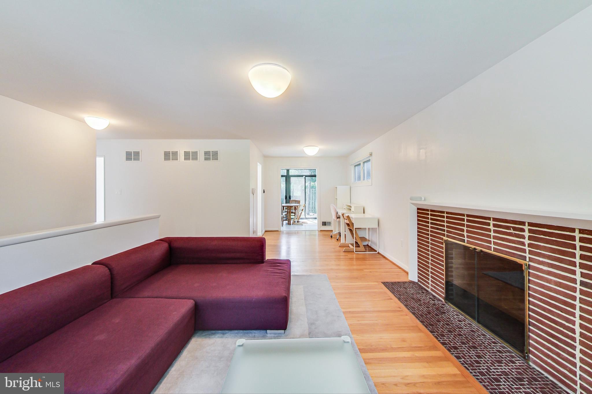 6515 East Halbert Road Bethesda, MD 20817 - Photo 9 of 42